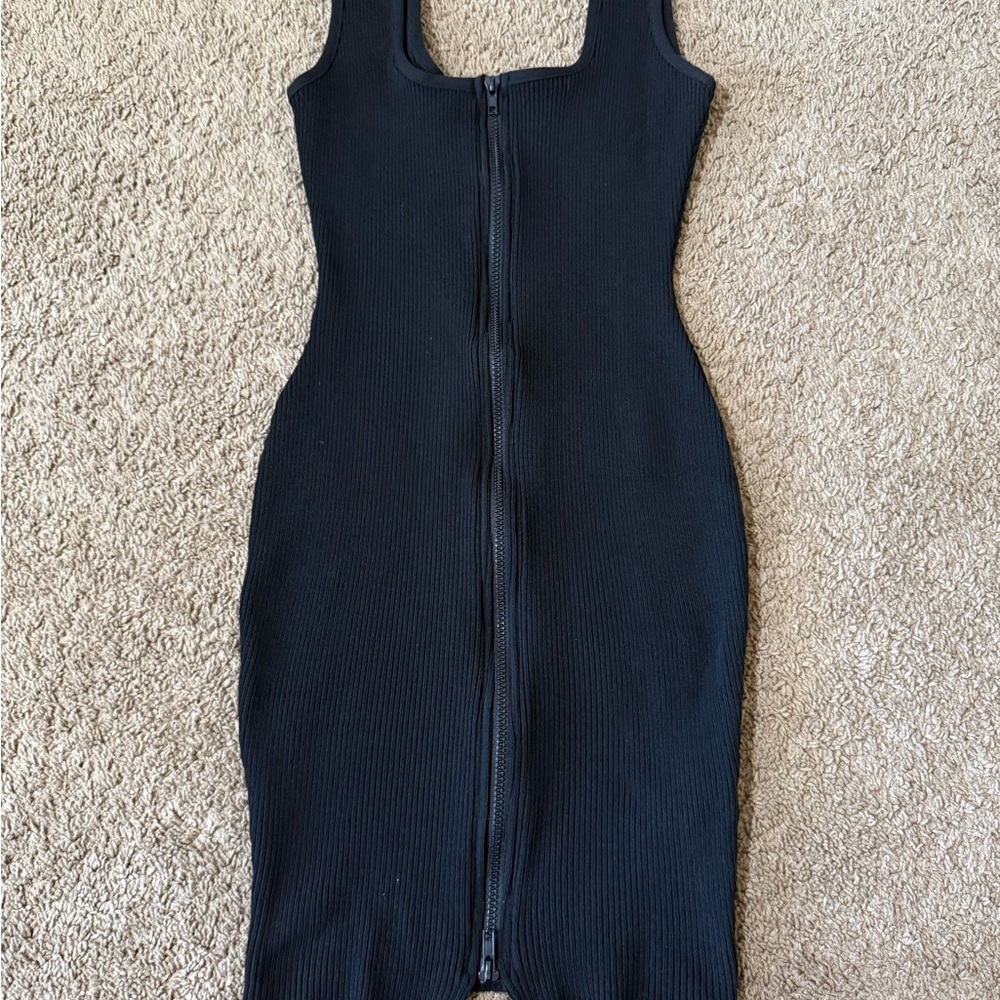 Chic Black Midi Dress